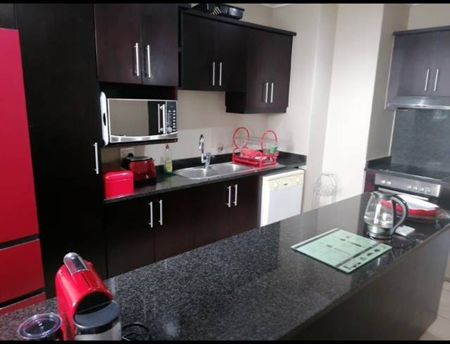 3 BEDROOM APARTMENT TO LET IN POINT WATERFRONT